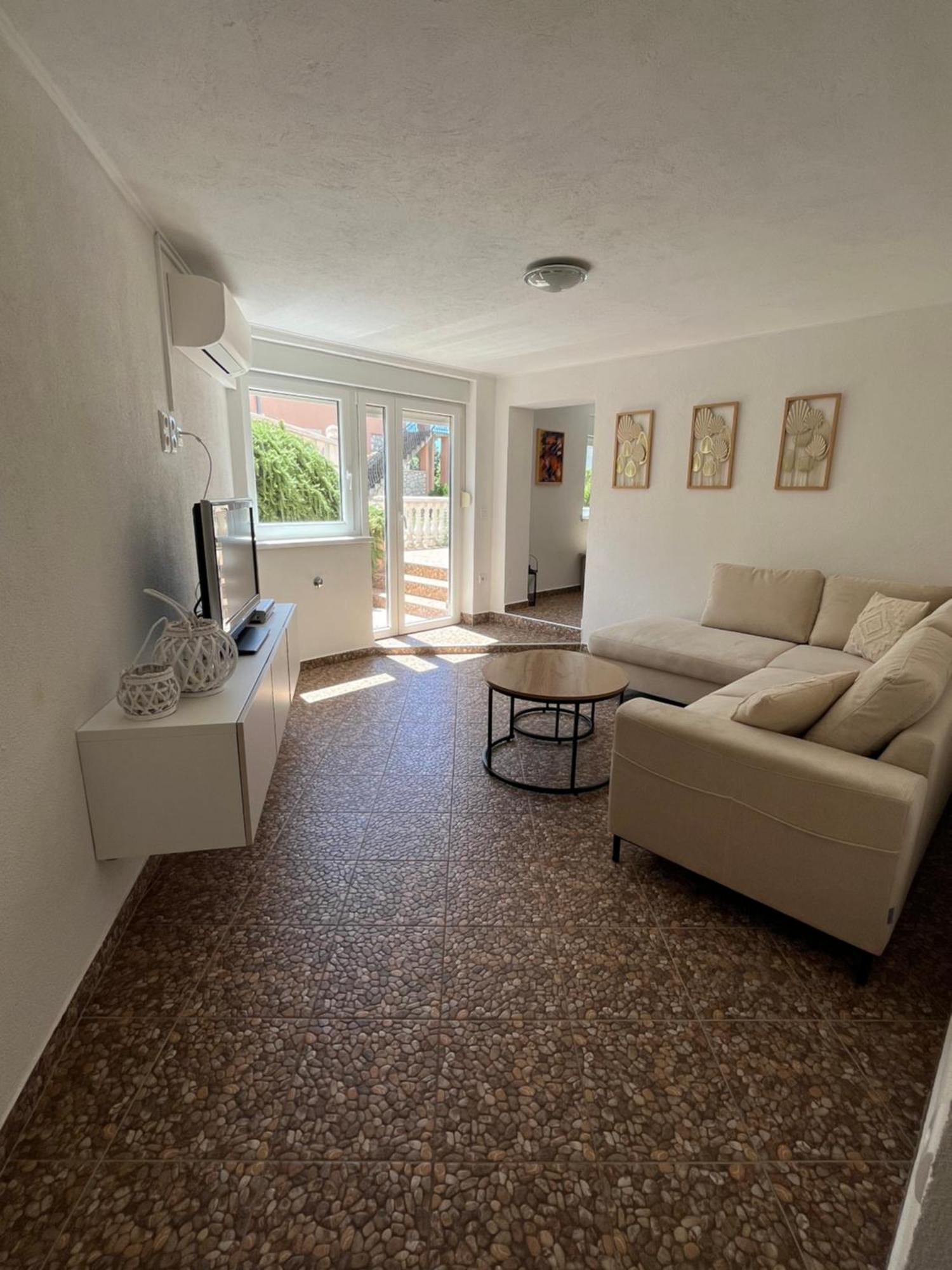 Apartments Adria Crikvenica Kültér fotó